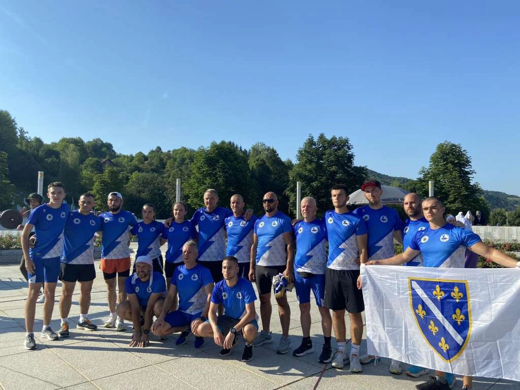Učesnici supermaratona iz Bihaća stigli u Potočare